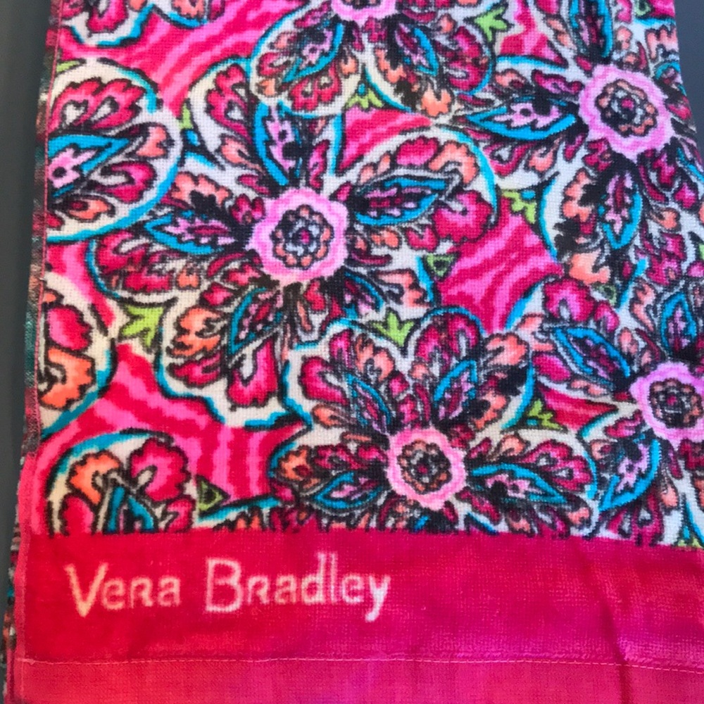 Vera Bradley beach towel Sunburst Floral